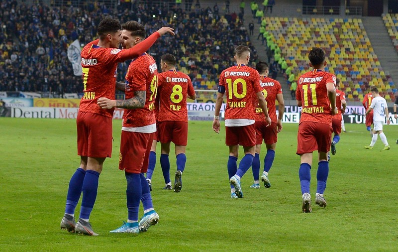 Liga 1, etapa a 22-a. FCSB a învins Craiova și termină anul pe podium! Man și Coman, eroii roș-albaștrilor