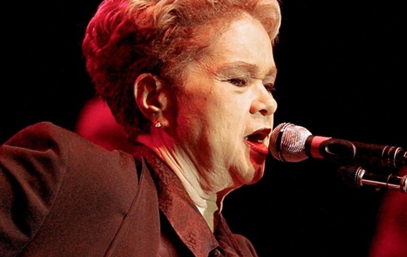 Legendara Etta James suferă de cancer în fază terminală. Moştenitorii se bat deja pe avere!