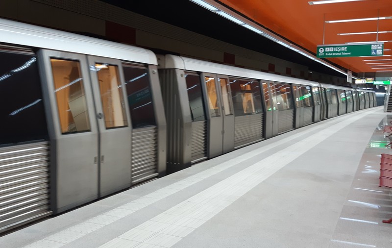 Program metrou de Crăciun. Cum va circula metroul de Sărbători