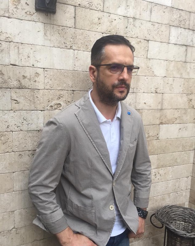 Mădălin Ionescu rupe tăcerea și vorbește despre situația din familia lui. „Am avut chiar și terapeuți care veneau acasă”