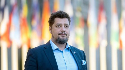 claudiu-tarziu-proteste-george-simion