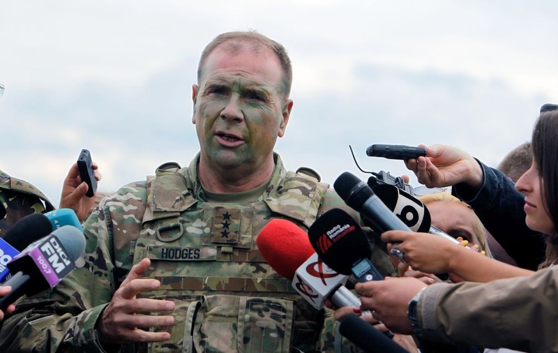 Generalul american Ben Hodges: România este centrul de greutate în regiunea Mării Negre pentru noi