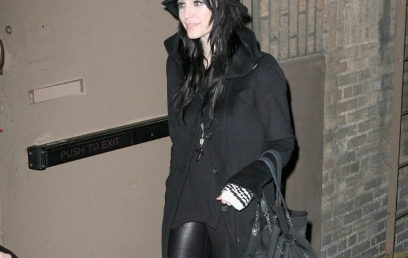 Foto / Ashlee Simpson nu mai este groaznic de slabă