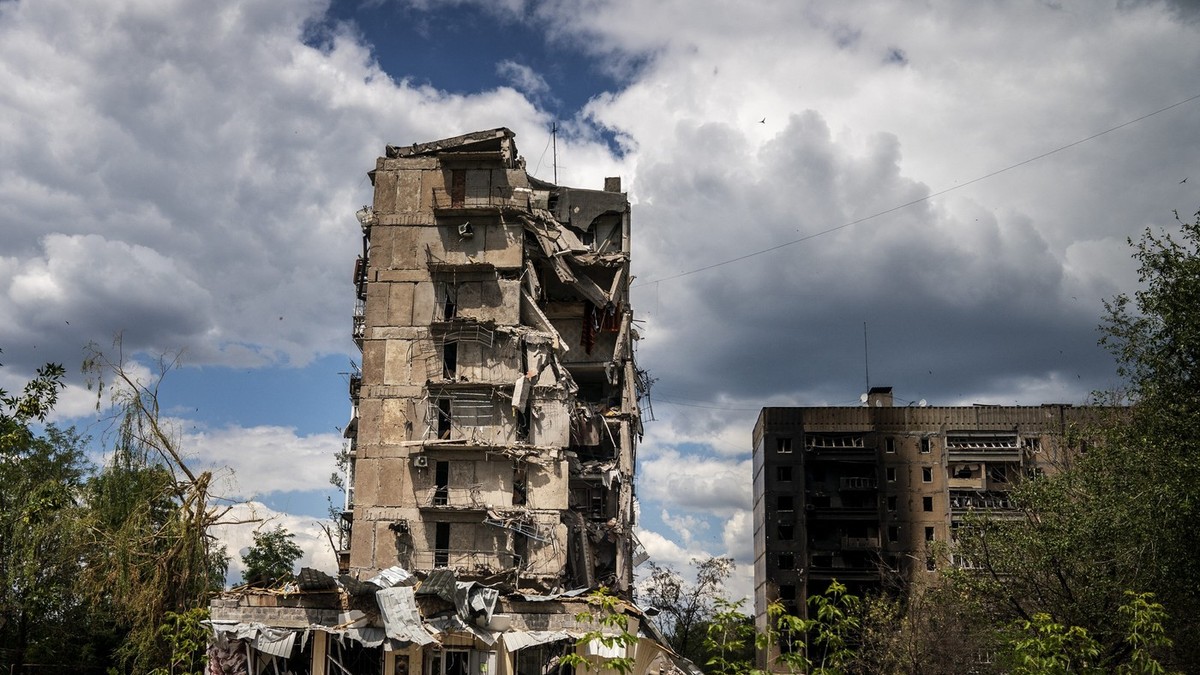 Blocuri de locuințe distruse de bombe rusești Foto: Profimedia