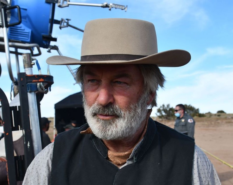 Primele imagini din „Rust”, filmul cu Alec Baldwin, marcat de împușcătura fatală de pe platou VIDEO