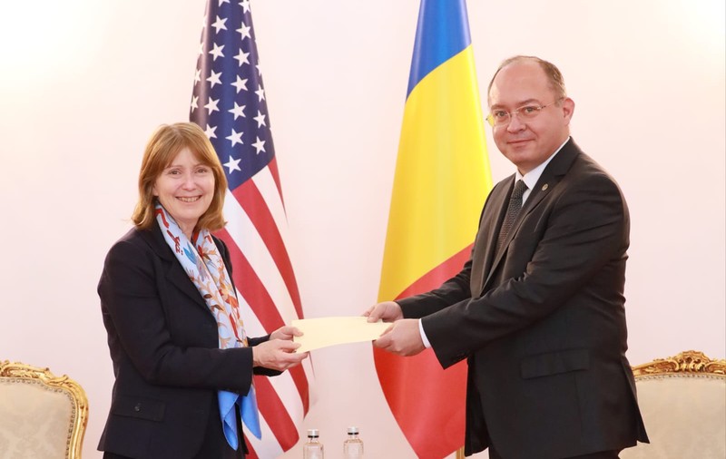 Kathleen Kavalec, noua ambasadoare a SUA în România, a ajuns la București