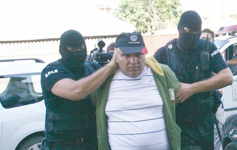 Fane Căpăţână, ţi se înfundă!