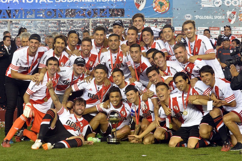 Fotbaliștii de la River Plate vor primii viagra foto: EPA