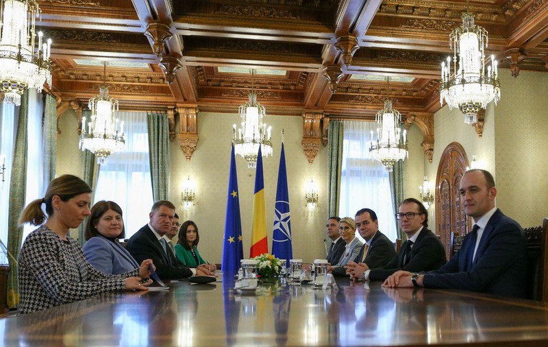 Iohannis, la finalul primelor consultări cu partidele pe tema referendumului: „Le-am spus direct că acest asalt al PSD asupra justiției trebuie să primească un răspuns din partea românilor”