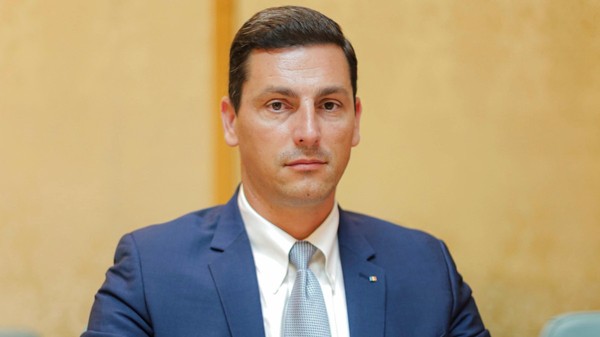 PNL analizează propunerea lui Luca Niculescu pentru funcția de premier, anunță purtătorul de cuvânt Ionel Bogdan.