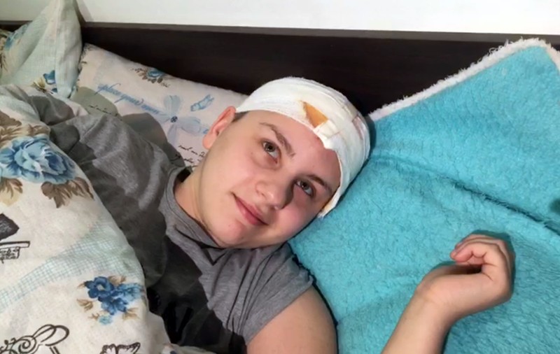 Tânăra care a căzut în cap dintr-un autobuz va fi audiată joia viitoare. Poliţiştii au decis audierea după articolul din Libertatea
