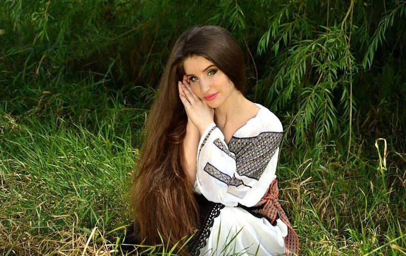 Sosia Mariei Dragomiroiu! Maria Olteanu are părul la fel de lung și-a început să câștige la fel de bine
