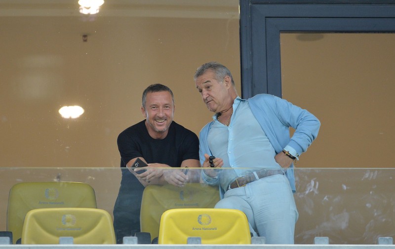 Gigi Becali a sărit la gâtul lui Dan Petrescu: ”Nouă ni s-au furat două puncte, lui ce i s-a furat? El vrea să fie furată Steaua, altfel țipă”