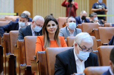 Parlamentarul Mirela Furtună a început studiile universitare la 23 de ani | Foto: Facebook
