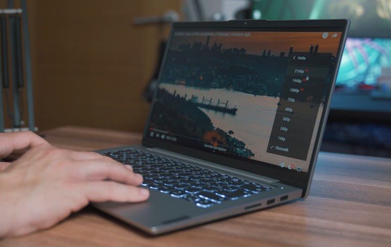 3 motive pentru a alege un laptop Lenovo