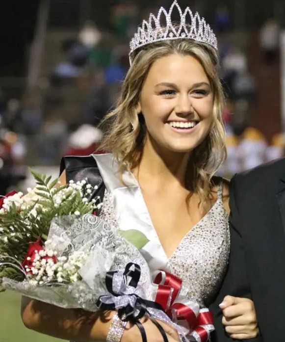 Emily, miss în noiembrie 2020.