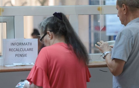 Sute de mii de pensii, recalculate greșit: Descoperirea Curții de Conturi despre banii neprimiți de pensionari și plățile făcute după deces. Inquam Photos / George Călin