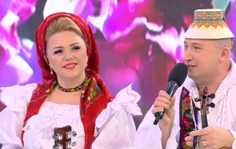 Cornelia și Lupu Rednic au petrecut Paștele alături de familie. “Mereu, mereu acasă”