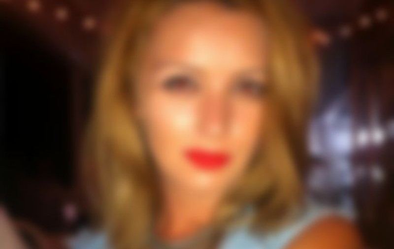 Uite cum se pregătește Diana Dumitrescu de petrecere!
