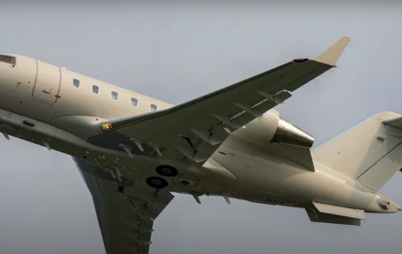 Un avion misterios patrulează pe cerul României. Există doar două în lume și au fost botezate „Artemis". Reacția MApN