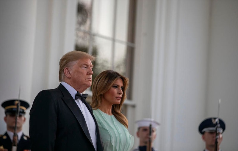 Al doilea dineu oficial dat de președintele SUA la Casa Albă. Melania Trump, apariție spectaculoasă într-o rochie de 6.000 de dolari