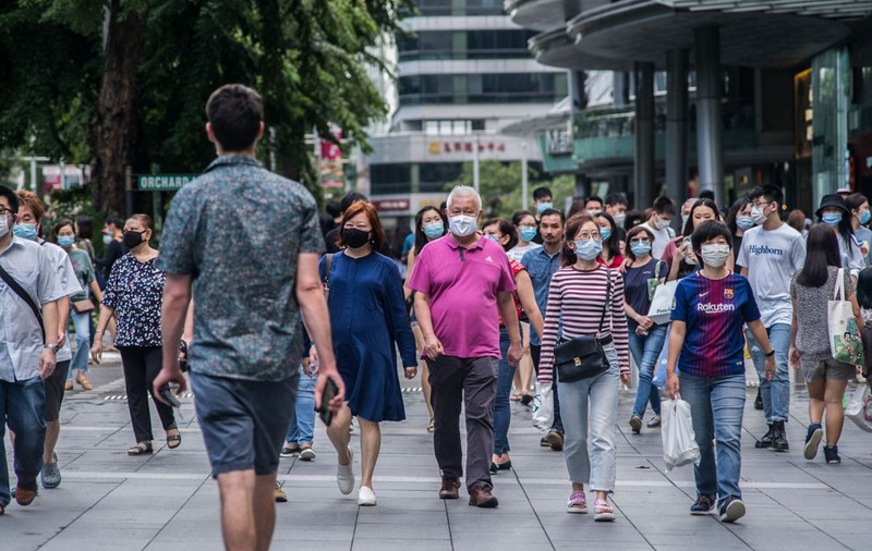 Un britanic a fost condamnat, în Singapore, la șase săptămâni de închisoare pentru că nu a purtat masca de protecție