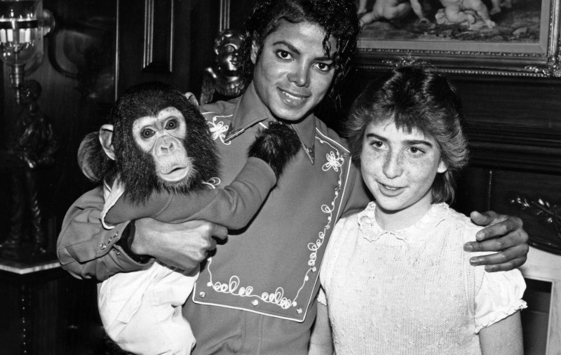 La Toya: "Michael încerca să-l înveţe pe cimpanzeul Bubbles să vorbească"
