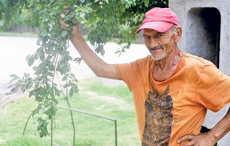 Am luat URMA LEGENDEI şi am ajuns la Cucuieţii din Deal | «Sunt mândru că stau într-un sat aşa celebru»