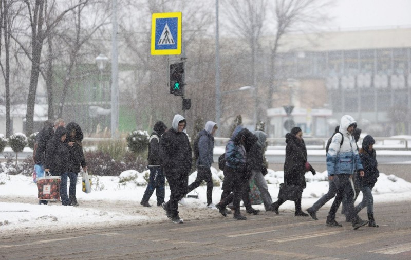 Vremea în București, în perioada 16-19 februarie 2026: temperaturi scăzute, ninsori și viscol