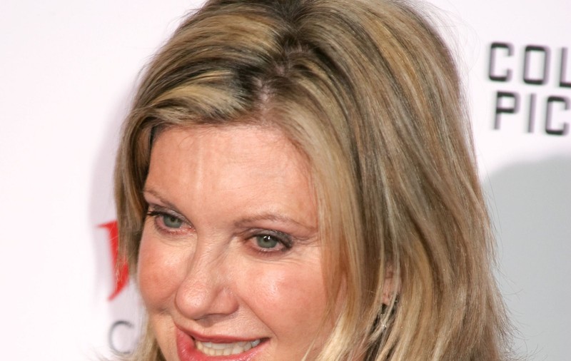Olivia  Newton-John își vinde costumul din piele pe care l-a purtat în filmul "Grease". Banii vor fi donați unui centru pentru tratarea cancerului