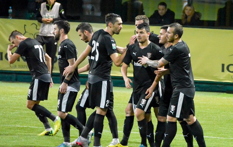 Astra e pe primul loc în Liga 1, dar şefii suflă şi-n iaurt: "Mă tem de Steaua!"