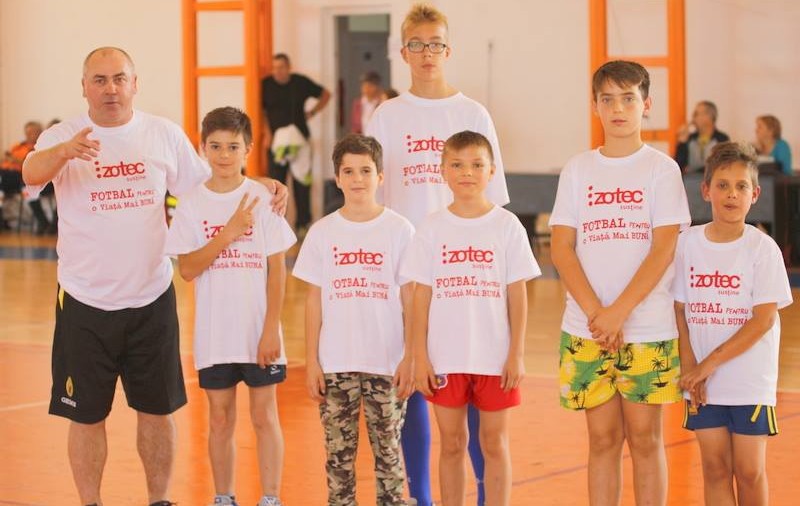 Axinia și Lefter au jucat ”Fotbal pentru o viață mai bună” / GALERIE FOTO