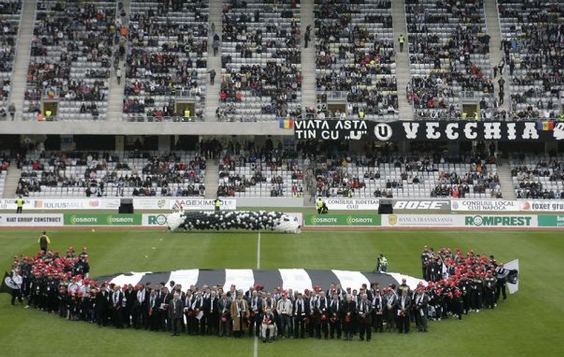 Impozit exorbitant, investiţii de 100.000 de euro. Intră aici să vezi ce stadion se cosmetizează! | FOTO
