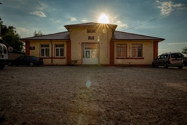 Căminul cultural din Năneşti nu mai găzduieşte nunţi în pandemie