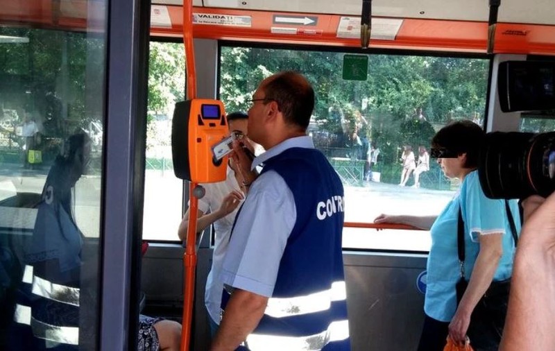 STB lucrează la Sistemul Automat de Taxare, în weekend, iar unii deținători de carduri de călătorie vor fi afectați. Cum vor acționa echipele de controlori în cele două zile