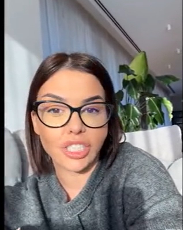 Ce îi învață Andreea Popescu pe cei doi băieți ai săi. „Nu sunt o mamă perfectă, dar mă străduiesc. Nu le permit să dea ordine”