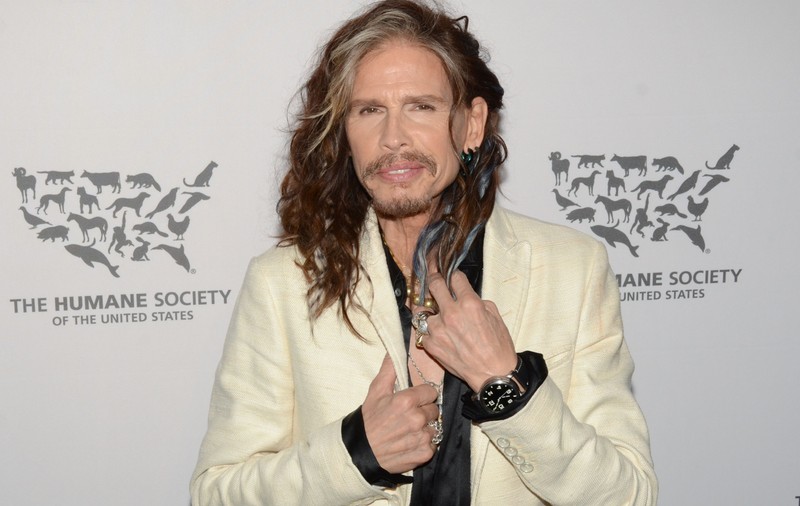 Steven Tyler, solistul de la Aerosmith, își amână concertele din cauza unei hemoragii la corzile vocale