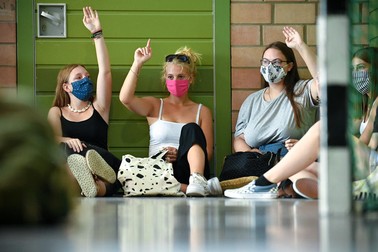 Aproximativ 2,5 milioane de elevi din North Rhine-Westphalia au reînceput școala pe 12 august (foto EPA)