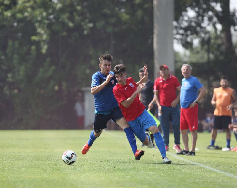 CSA Steaua - Comprest 3-0, în primul amical al echipei Armatei. La meci au fost circa 2.000 de fani | GALERIE FOTO&VIDEO