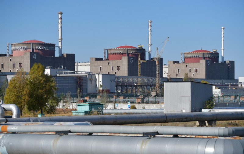 Centrala nucleară Zaporojie, „la un pas de o catastrofă nucleară” azi-noapte, după ce a rămas temporar fără energie electrică, anunță Kievul