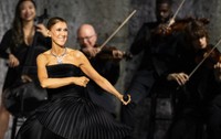 Celine Dion a urcat pe scena de la Paris, după o pauza de 6 ani. Sursa FOTO/ Gettyimages
