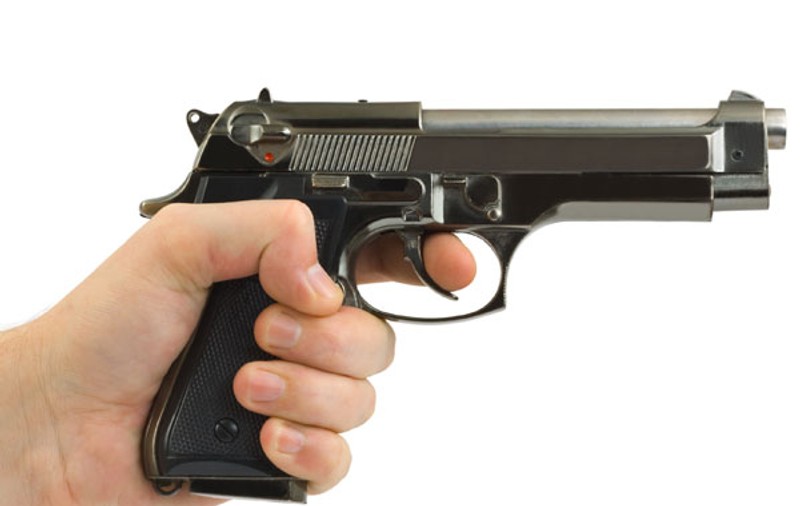 Un rus şi-a ucis logodnica după ce a aflat că a fost bărbat