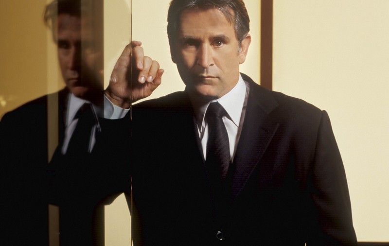 Anthony LaPaglia şi-a rupt şoldul la fotbal