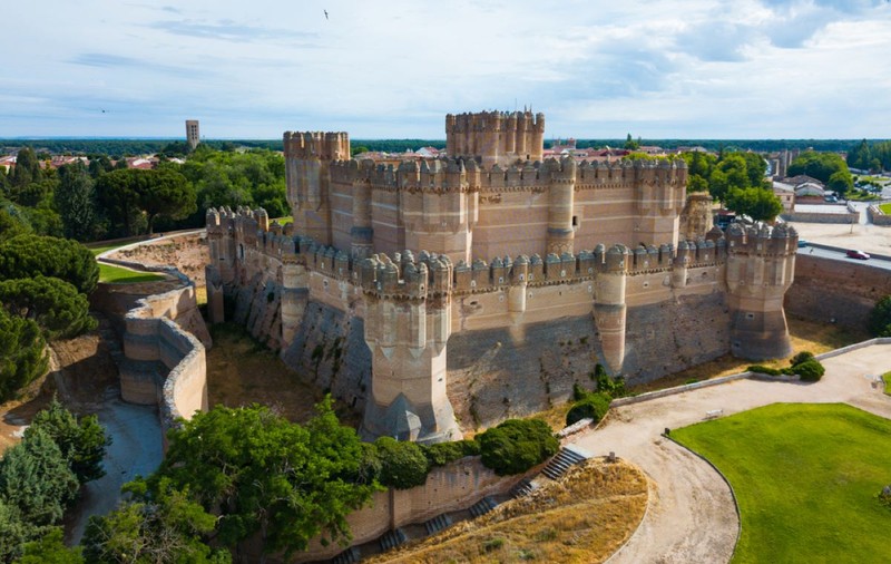 Castillo de Coca – unul dintre cele mai cunoscute castele din Spania