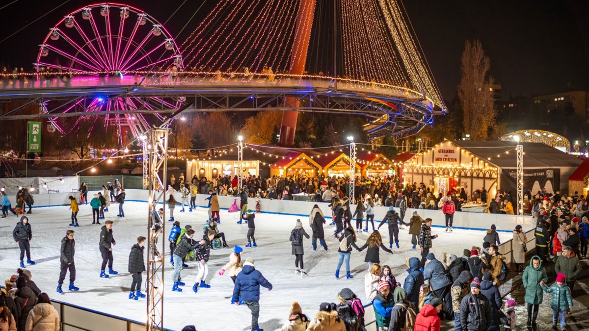Târgul West Side Christmas Market 2024