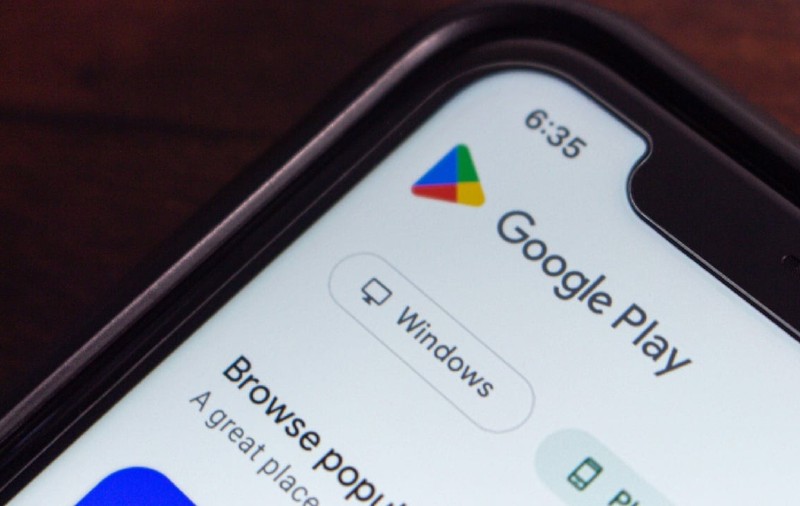 2.300.000 de telefoane sunt infectate de aplicații descărcate de pe Google Play