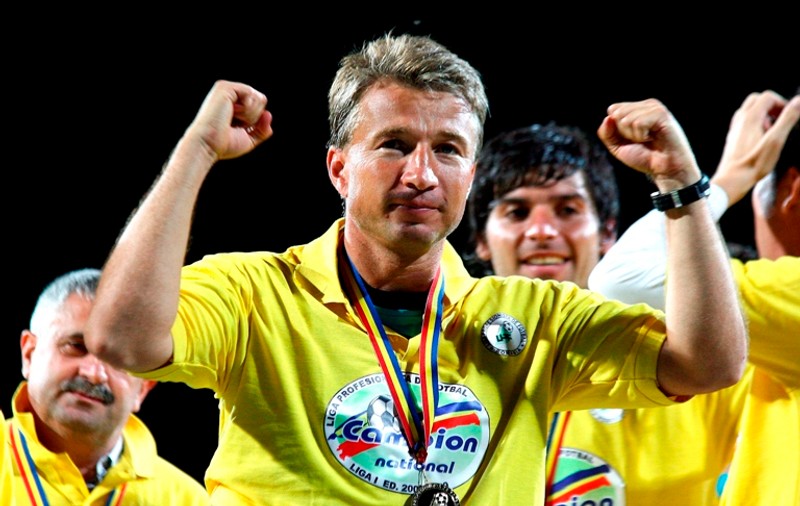 Dan Petrescu a dat lovitura. Vezi cu ce salariu l-au convins ruşii să rămână!