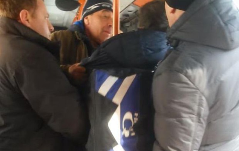 Decizia luată de RATB, după ce un tânăr a fost agresat în autobuzul 105 . Ce s-a întâmplat cu cei 3 controlori