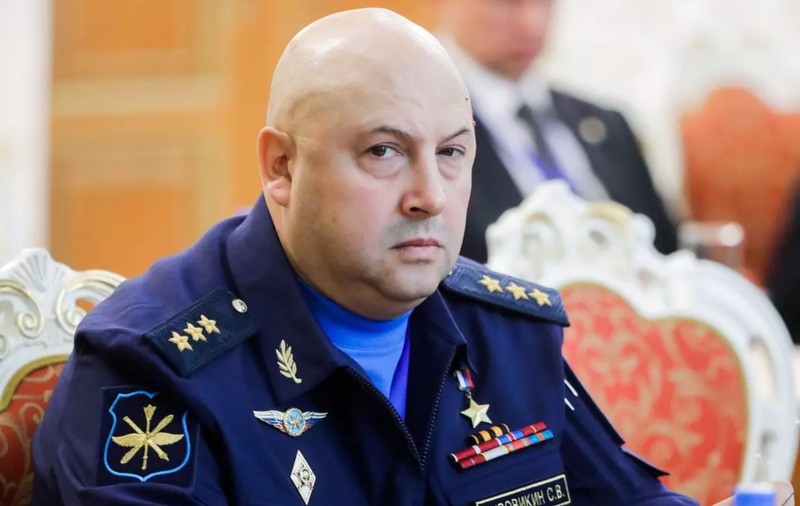 Serghei Surovikin, supranumit „Generalul Armaghedon”, a fost dat afară oficial de la conducerea Forțelor Aerospațiale ruse