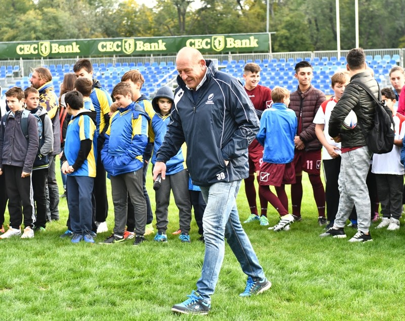 600 de copii au participat la Festivalul de Rugby Tag / FOTO